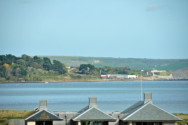 26 10 15_7985_edited-1.jpg - CHESIL BEACH VISITING CENTRE AND DISTANT WHITE HORSE - 26.10.15
